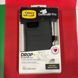 OtterBox Defender Pro Black Case for iPhone 2020